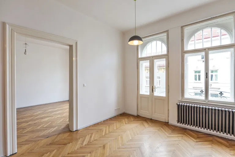 Vozová, Vinohrady - Prague 2 | Sale, Apartment, Two-bedroom (3+kk), 80 m²