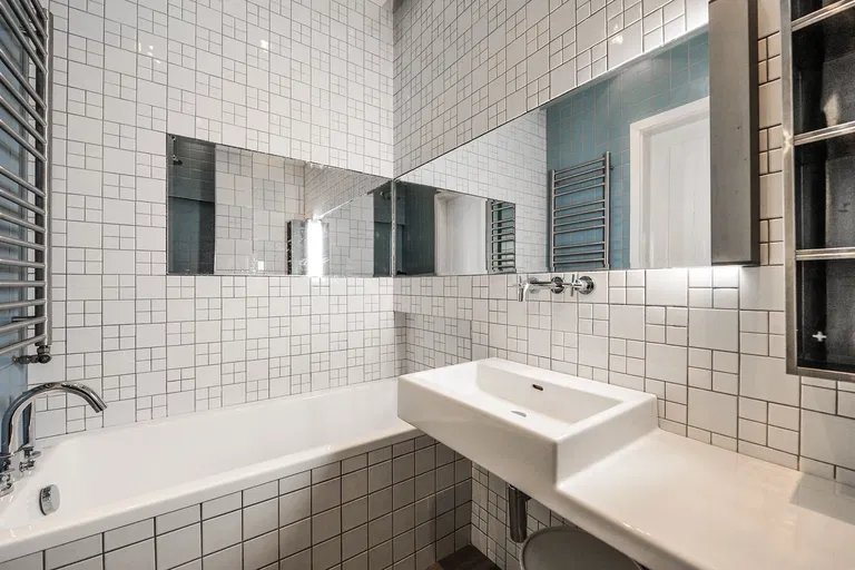 Vozová, Vinohrady - Prague 2 | Sale, Apartment, Two-bedroom (3+kk), 80 m²