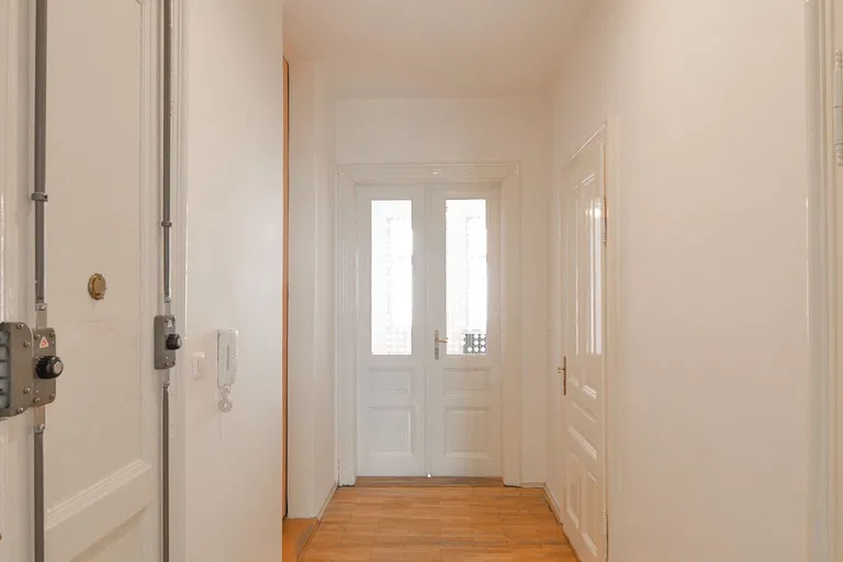 Vozová, Vinohrady - Prague 2 | Sale, Apartment, Two-bedroom (3+kk), 80 m²