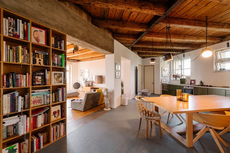 Vlčkova, Staré Mesto - Bratislava I | Rent, Apartment, Four-bedroom (5+kk), 203 m²
