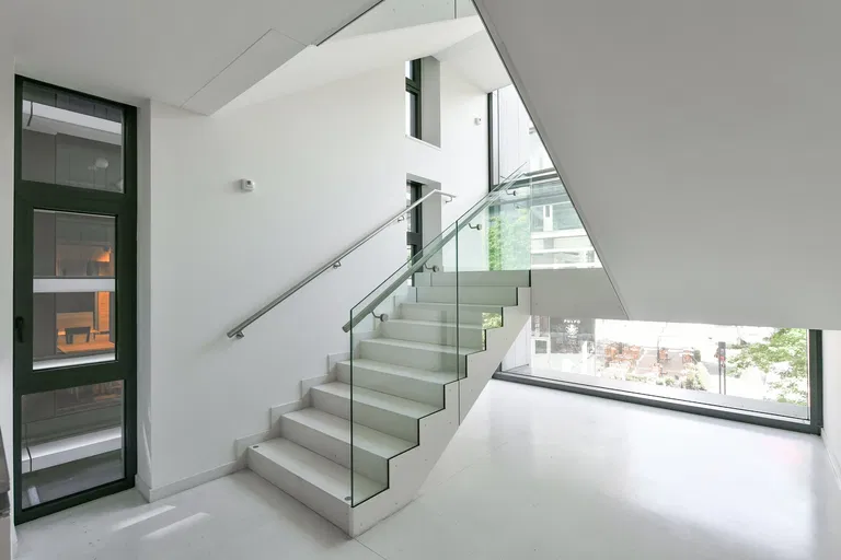 Purkyňova, Nové Město - Prague 1 | Sale, Apartment, One-bedroom (2+kk), 68 m²