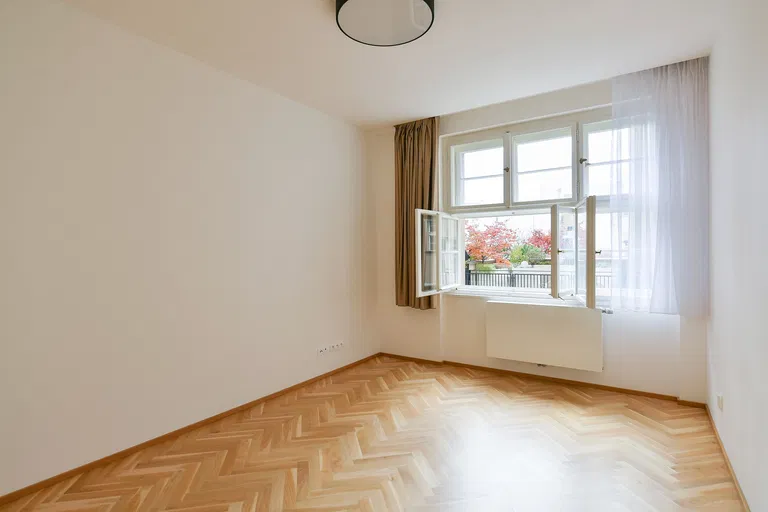 Hradební, Staré Město - Praha 1 | Predaj, Byt, 4-izbový, 148 m²