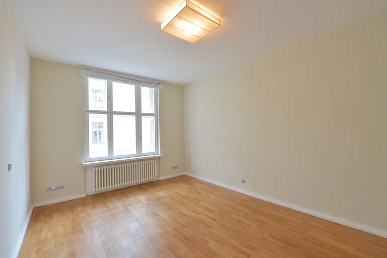 Břehová, Josefov - Praha 1 | Prenájom, Byt, 3-izbový, 141 m²