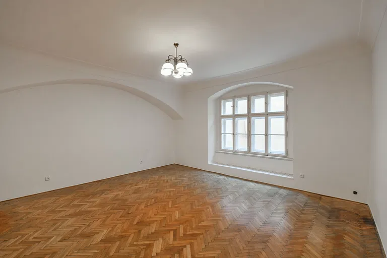 Tomášská, Malá Strana - Prague 1 | Sale, Apartment, Three-bedroom (4+1), 125 m²