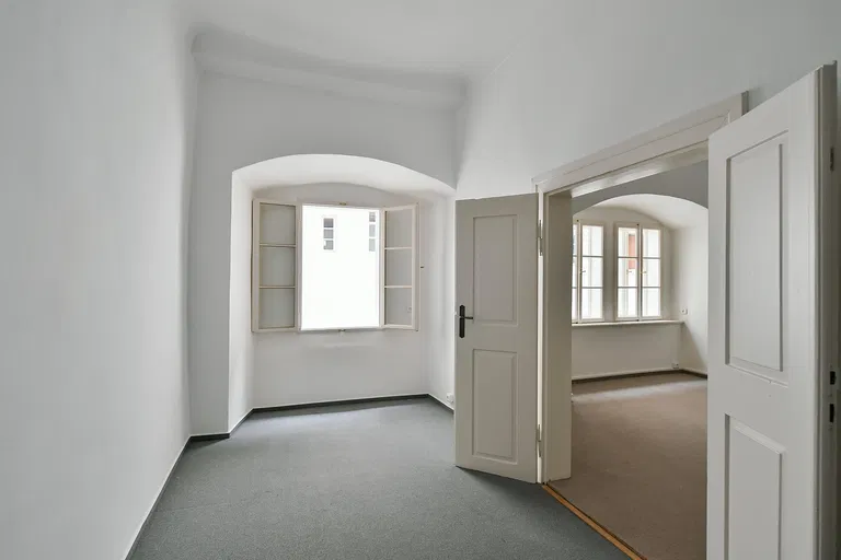 Tomášská, Malá Strana - Prague 1 | Sale, Apartment, Three-bedroom (4+1), 125 m²