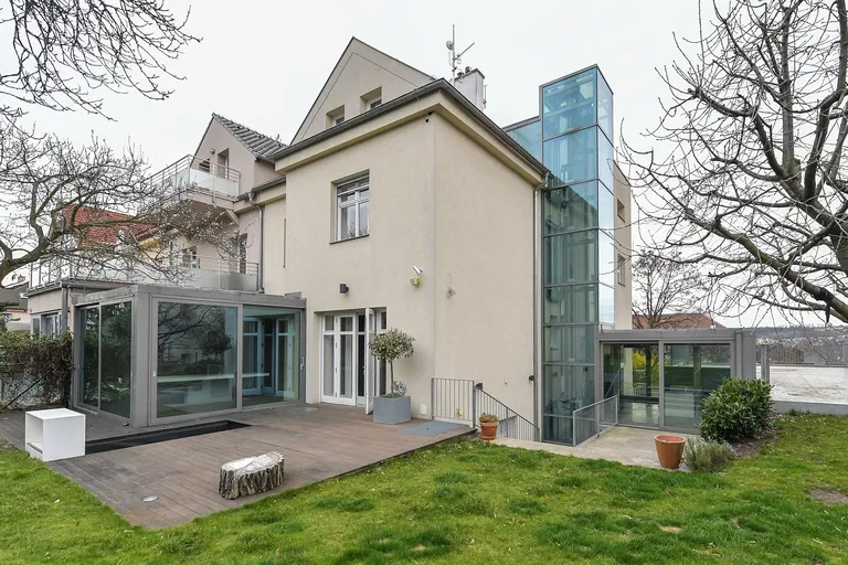 Peroutkova, Smíchov - Praha 5 | Predaj, Rodinný dom, 5-izbový, 398 m²