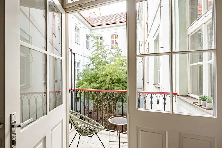 Náprstkova, Staré Město - Prague 1 | Sale, Apartment, One-bedroom (2+kk), 47 m²