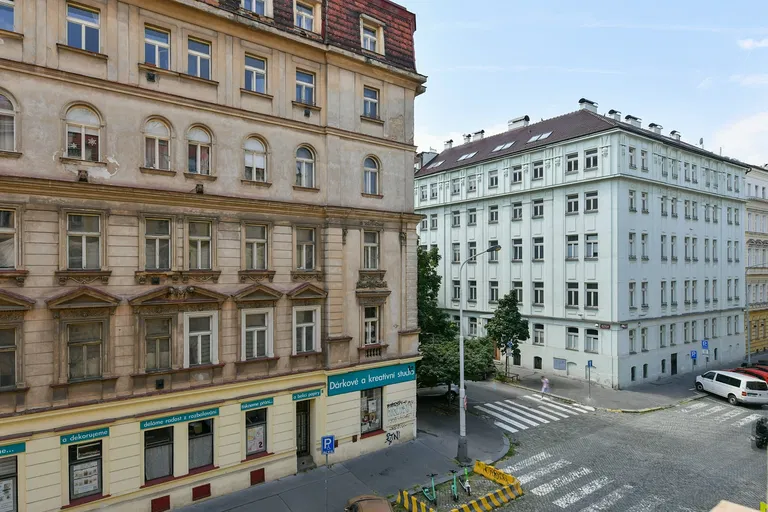 Řipská, Vinohrady - Prague 3 | Sale, Apartment, One-bedroom (2+kk), 45 m²