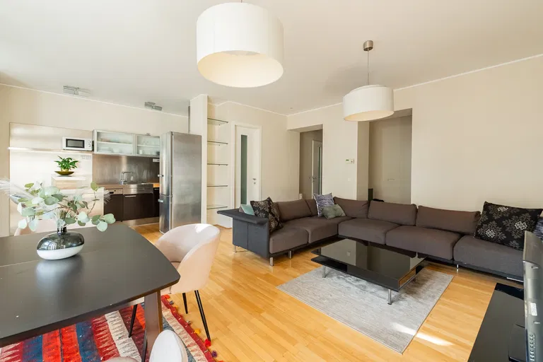Ovenecká, Bubeneč - Prague 7 | Sale, Apartment, One-bedroom (2+kk), 73 m²
