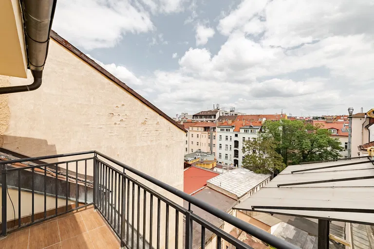 Řipská, Vinohrady - Prague 3 | Sale, Apartment, One-bedroom (2+kk), 80 m²