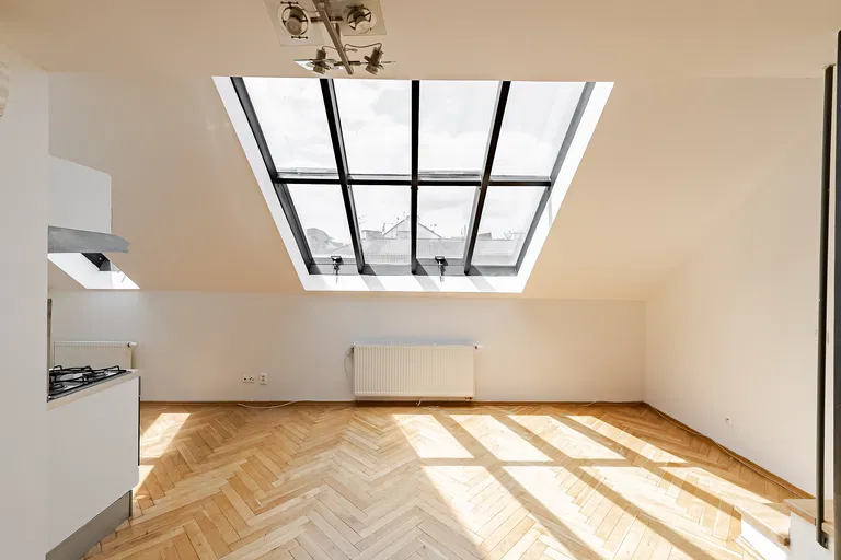 Řipská, Vinohrady - Prague 3 | Sale, Apartment, One-bedroom (2+kk), 80 m²