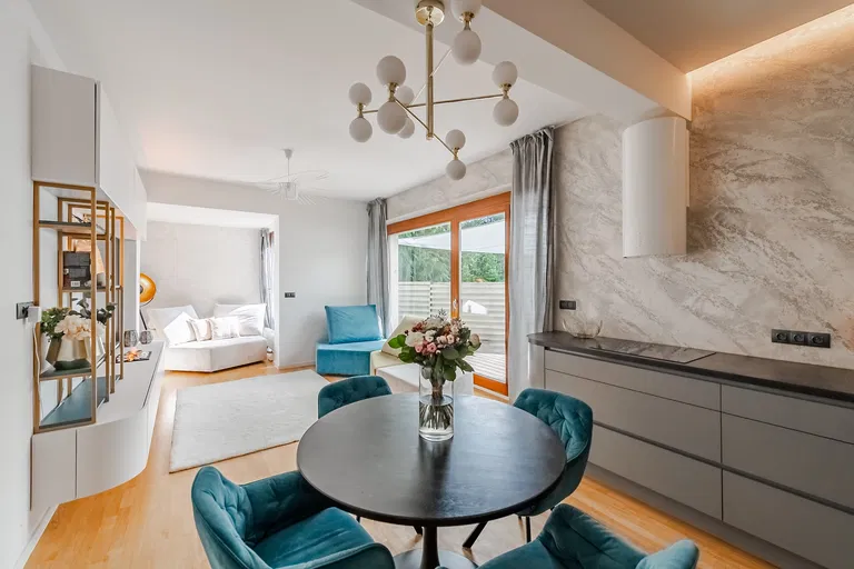 Uhříněveská, Průhonice - Praha-západ | Sale, Apartment, Three-bedroom (4+kk), 108 m²