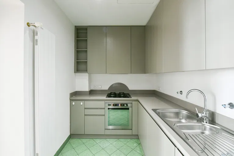 Janáčkovo nábřeží, Smíchov - Prague 5 | Sale, Apartment, Four-bedroom (5+1), 161 m²