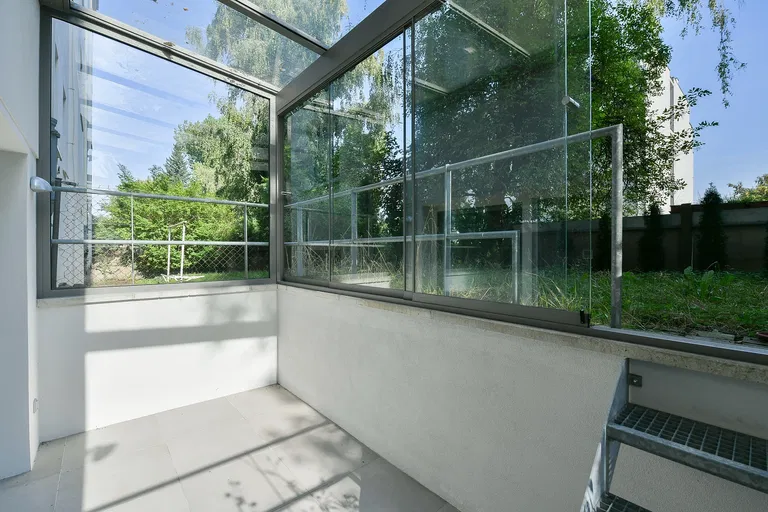 Ve Struhách, Bubeneč - Prague 6 | Sale, Apartment, Studio (1+kk), 36 m²