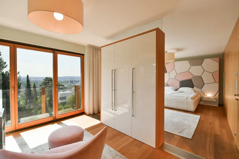 Barrandovská, Hlubočepy - Praha 5 | Predaj, Rodinný dom, 6-izbový, 351 m²