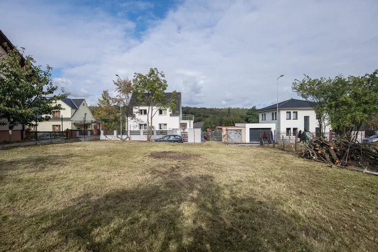 Pod Starou školou, Nebušice - Praha 6 | Predaj, Pozemok, 790 m²