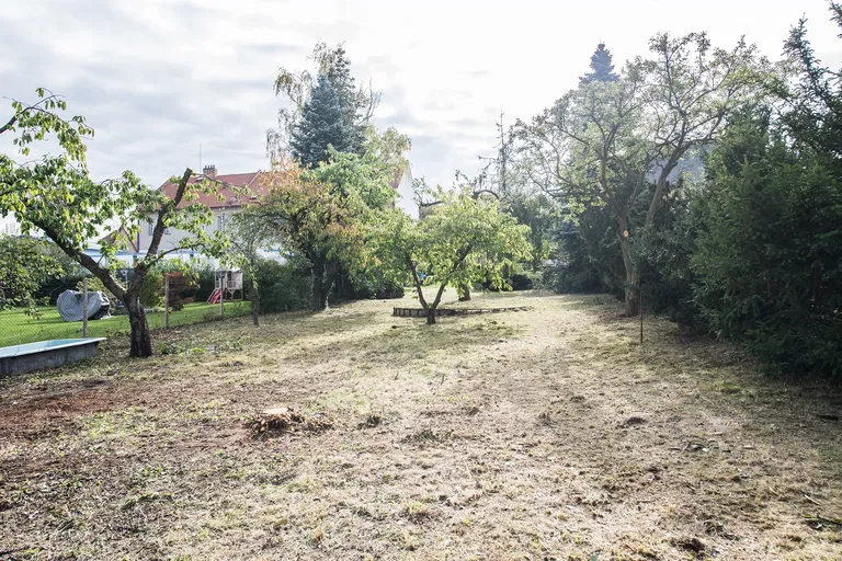Pod Starou školou, Nebušice - Praha 6 | Predaj, Pozemok, 790 m²
