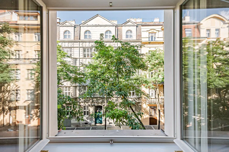 Mánesova, Vinohrady - Praha 2 | Predaj, Byt, 4-izbový, 122 m²