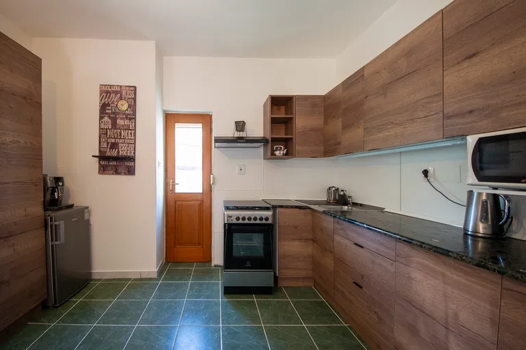 Primoravská, Devínska Nová Ves - Bratislava IV | Rent, House, Two-bedroom (3+kk), 63 m²