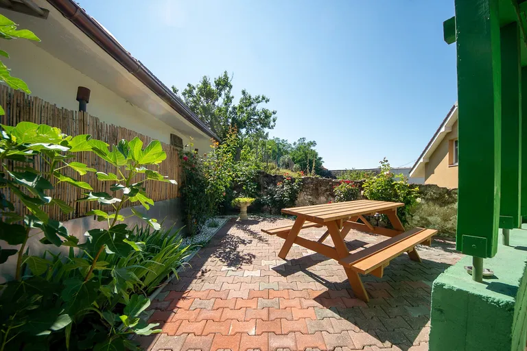 Primoravská, Devínska Nová Ves - Bratislava IV | Rent, House, Two-bedroom (3+kk), 63 m²