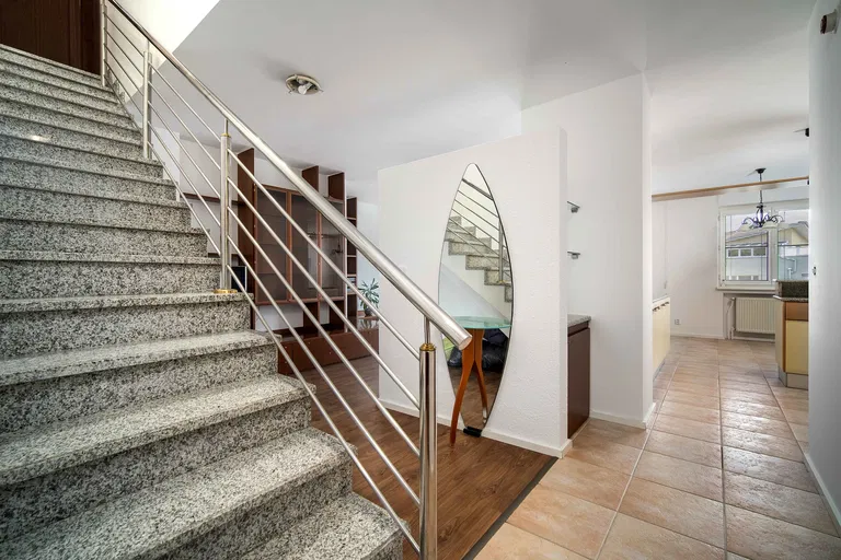 Tichá, Staré Mesto - Bratislava I | Rent, Apartment, Three-bedroom (4+kk), 186 m²