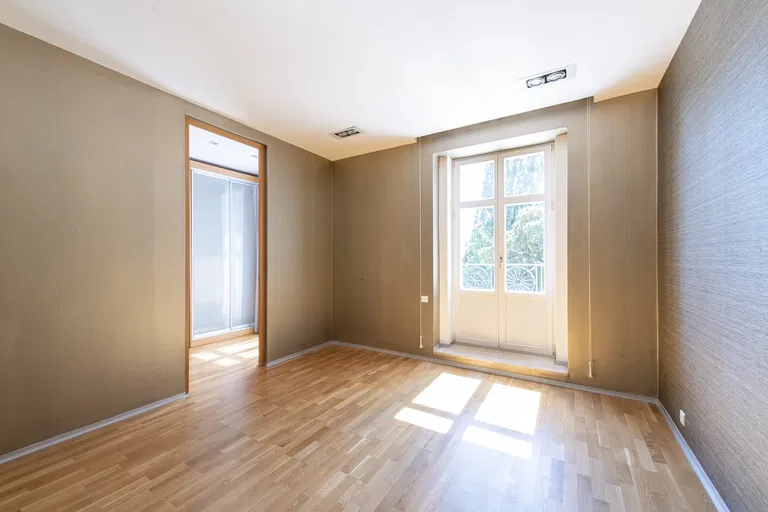 Hlboká cesta, Staré Mesto - Bratislava I | Rent, Apartment, Two-bedroom (3+kk), 191 m²