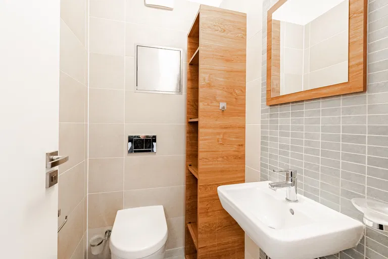 U Uranie, Holešovice - Praha 7 | Predaj, Byt, 2-izbový, 71 m²