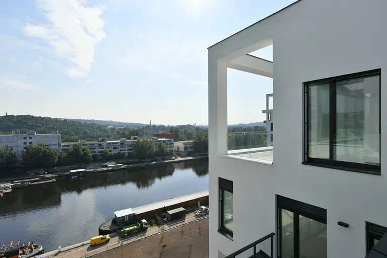 Jankovcova, Holešovice - Prague 7 | Sale, Apartment, Three-bedroom (4+kk), 306 m²