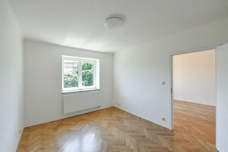 Konopišťská, Vršovice - Praha 10 | Predaj, Byt, 2-izbový, 55 m²
