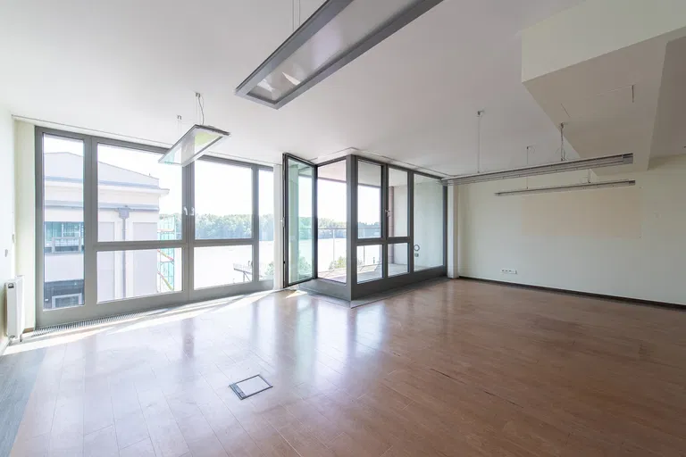 Pribinova, Staré Mesto - Bratislava I | Rent, Apartment, Three-bedroom (4+kk), 143 m²