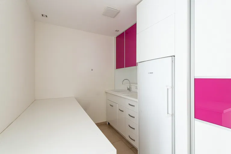 Pribinova, Staré Mesto - Bratislava I | Rent, Apartment, Three-bedroom (4+kk), 143 m²