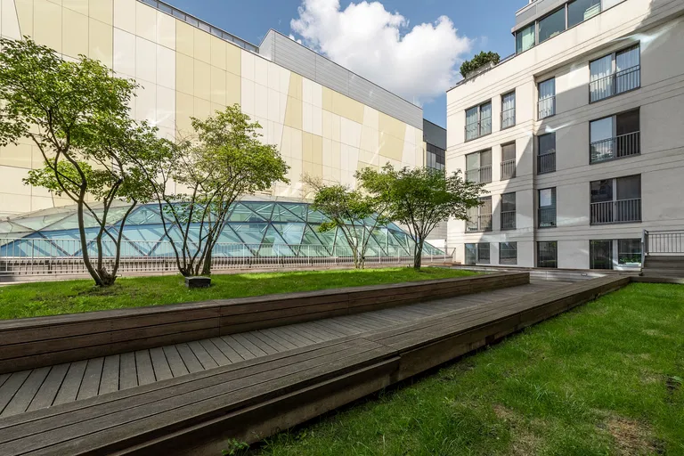 Pribinova, Staré Mesto - Bratislava I | Rent, Apartment, Three-bedroom (4+kk), 143 m²