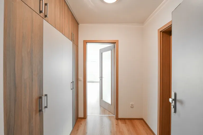 K Vystrkovu, Modřany - Praha 4 | Predaj, Byt, 2-izbový, 61 m²