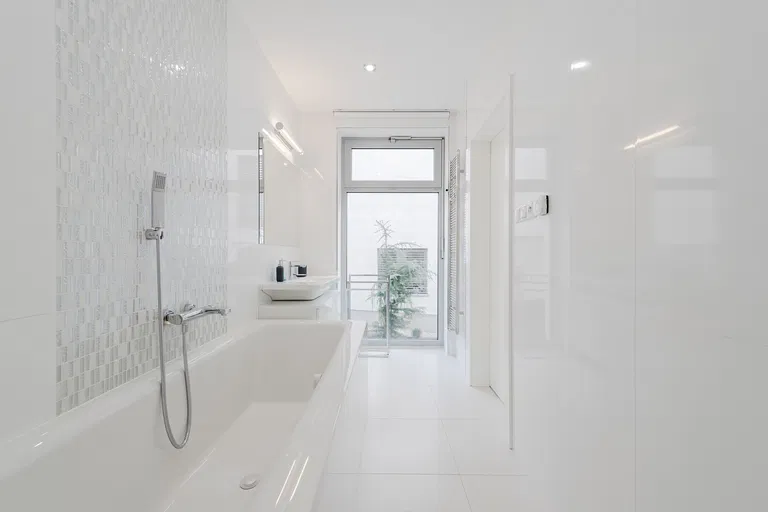 Tajovského, Staré Mesto - Bratislava I | Prenájom, Byt, 3-izbový, 174 m²