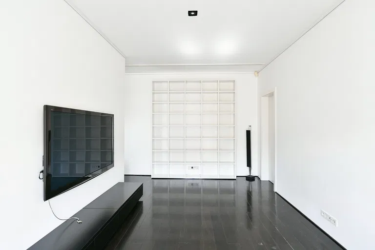 Národní obrany, Bubeneč - Prague 6 | Rent, Apartment, Three-bedroom (4+kk), 170 m²