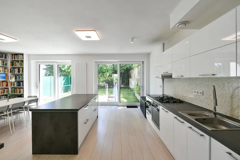 Na Kavčích horách, Podolí - Praha 4 | Predaj, Rodinný dom, 7-izbový, 256 m²