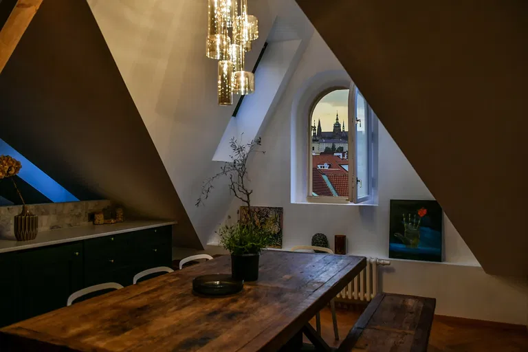 Všehrdova, Malá Strana - Praha 1 | Predaj, Byt, 5-izbový, 167 m²
