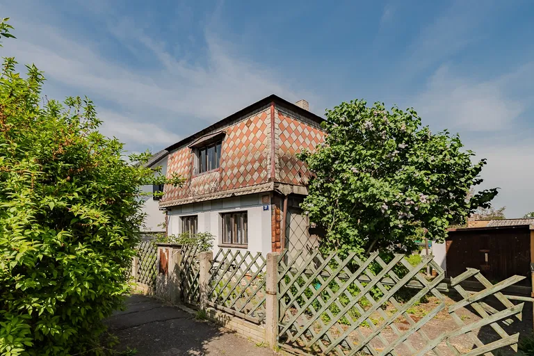 Danielova, Čakovice - Praha 9 | Predaj, Rodinný dom, 4-izbový, 111 m²