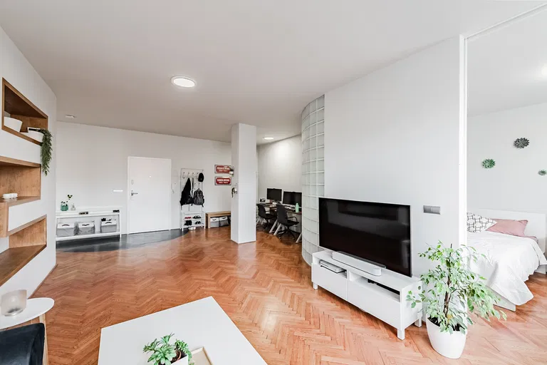 Sokolovská, Karlín - Praha 8 | Predaj, Byt, 4-izbový, 140 m²