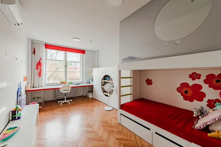 Sokolovská, Karlín - Praha 8 | Predaj, Byt, 4-izbový, 140 m²