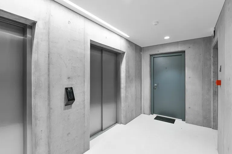 Pernerova, Karlín - Praha 8 | Predaj, Kancelárie, 16.9 m²