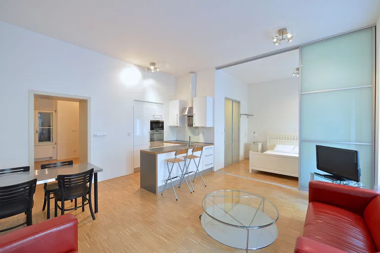 Balbínova, Vinohrady - Prague 2 | Sale, Apartment, One-bedroom (2+kk), 55 m²