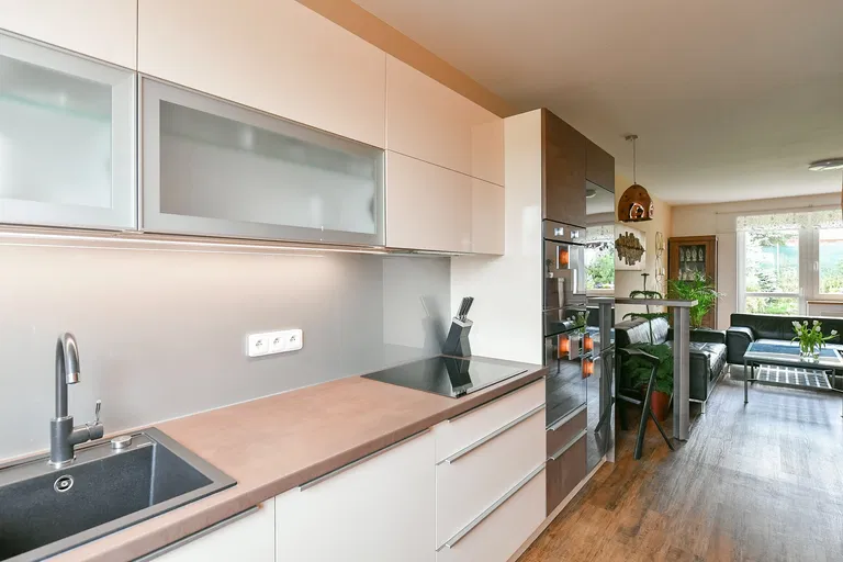 Dobříčská, Nučice - Praha-západ | Sale, House, Three-bedroom (4+kk), 132 m²