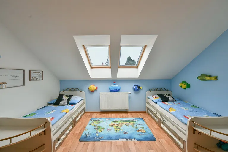 Dobříčská, Nučice - Praha-západ | Sale, House, Three-bedroom (4+kk), 132 m²