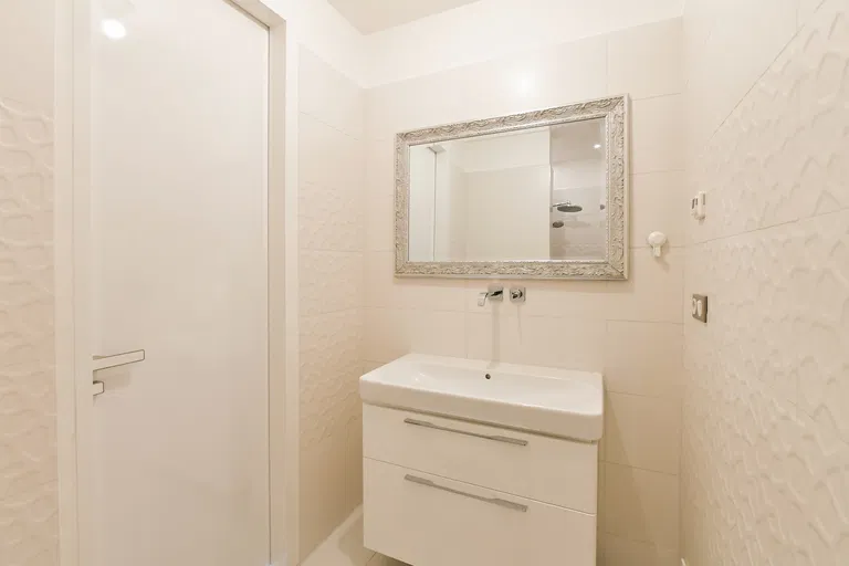 Urxova, Karlín - Praha 8 | Predaj, Byt, 4-izbový, 110 m²