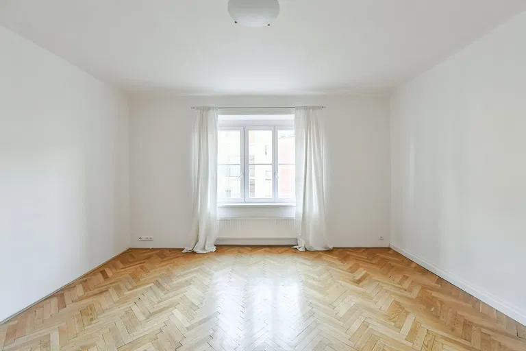 Domažlická, Žižkov - Prague 3 | Sale, Apartment, One-bedroom (2+1), 94 m²