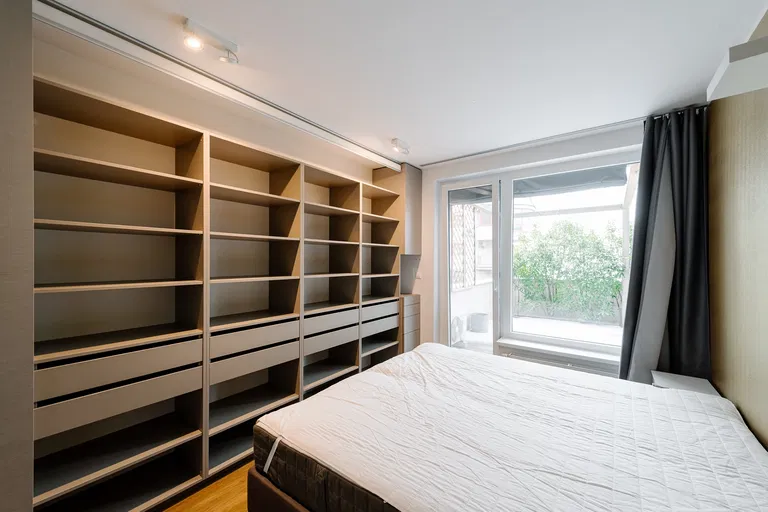 Drotárska cesta, Staré Mesto - Bratislava I | Prenájom, Byt, 2-izbový, 91 m²