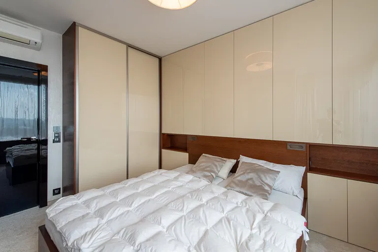 Landererova, Bratislava - Bratislava I | Prenájom, Byt, 2-izbový, 66 m²