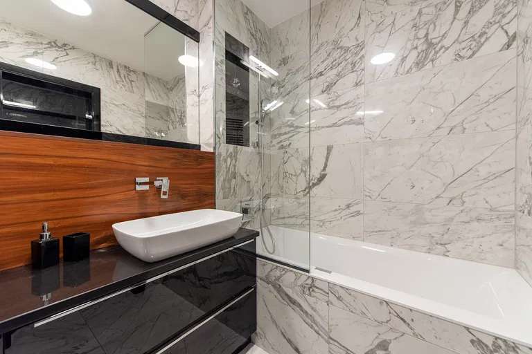 Landererova, Bratislava - Bratislava I | Prenájom, Byt, 2-izbový, 66 m²