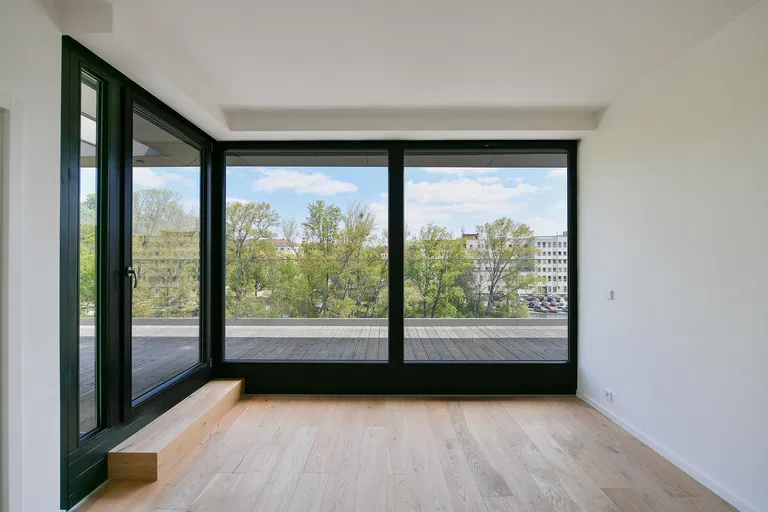 Smrčkova, Libeň - Prague 8 | Sale, Apartment, Four-bedroom (5+1), 279 m²